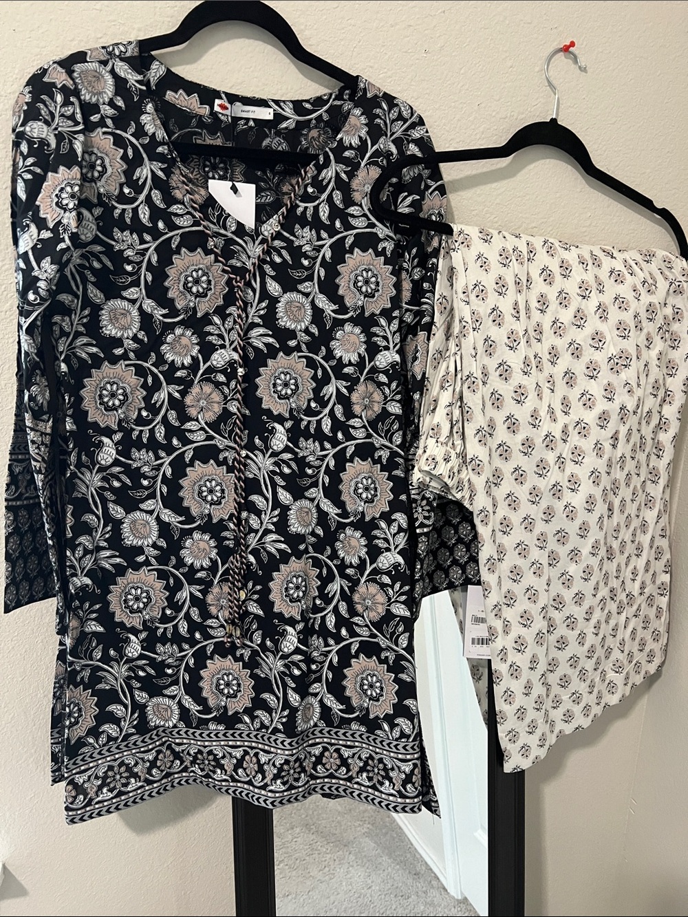 Floral Print Black & Cream Women’s Tunic Top and bottom
